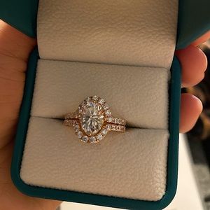 Beautiful rose gold ring and band